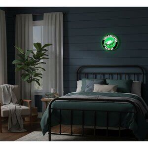 Philadelphia Eagles LED Wall Light With Stand USB connector